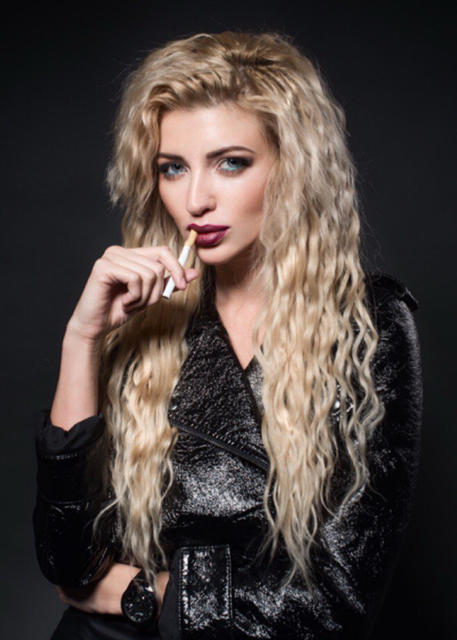 Russian Bride Rozanna age: 36 id:0000126739