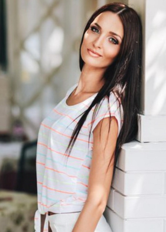 Russian Bride Yana age: 32 id:0000188094