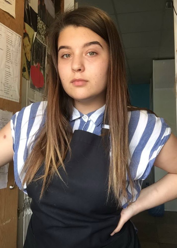 Russian Bride Victoria age: 22 id:0000201431