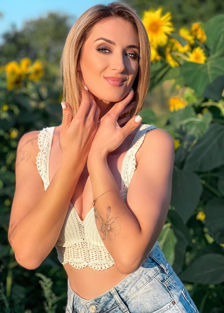 Russian Bride Olga age: 41 id:0000201640