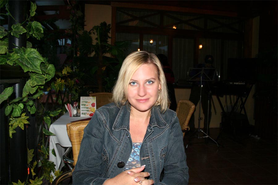 Russian Bride Ekaterina age: 42 id:0000018017