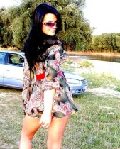 Russian Bride Karolina age: 34 id:0000052231