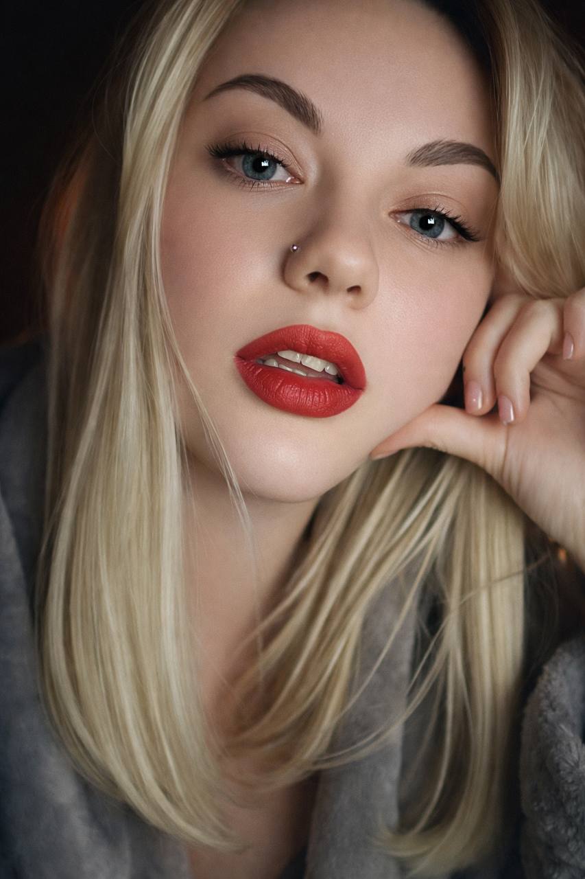 Khrystyna, Ukraine bride for romantic