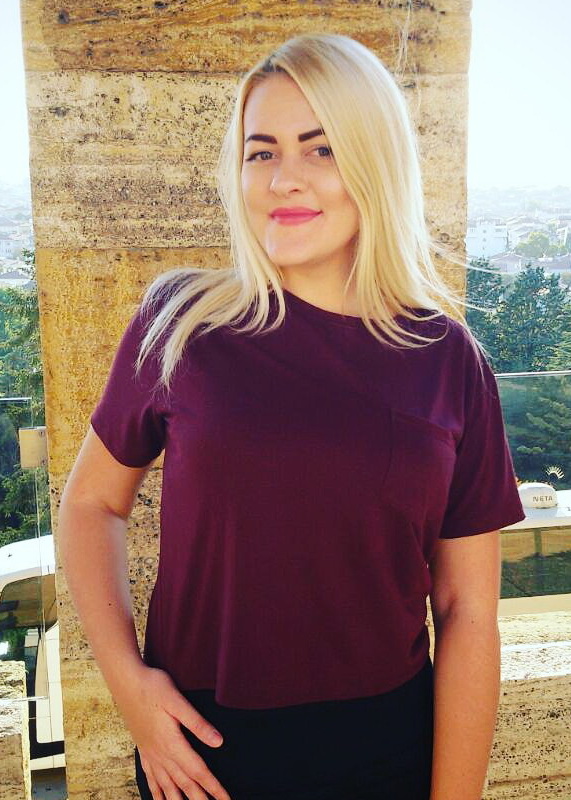 Russian Bride Yana age: 32 id:0000186316