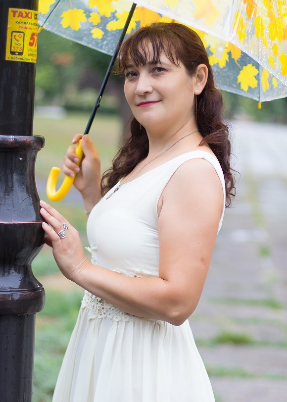 Russian Bride Ekaterina age: 41 id:0000186592