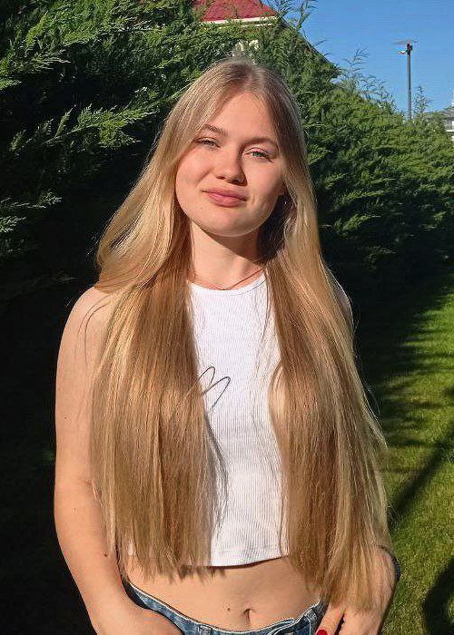 Russian Bride Angelina age: 21 id:0000202868