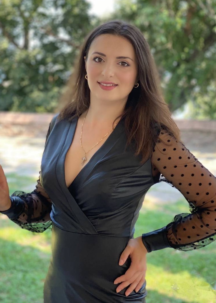 Russian Bride Olena age: 38 id:0000200853