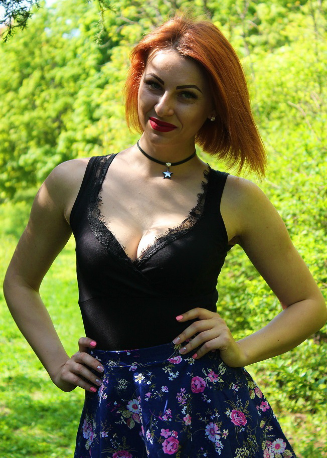 Russian Bride Valentina age: 34 id:0000183167