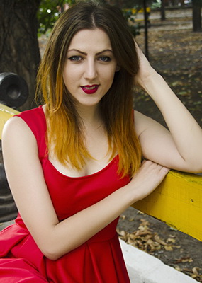 Marina, Ukraine bride for romantic