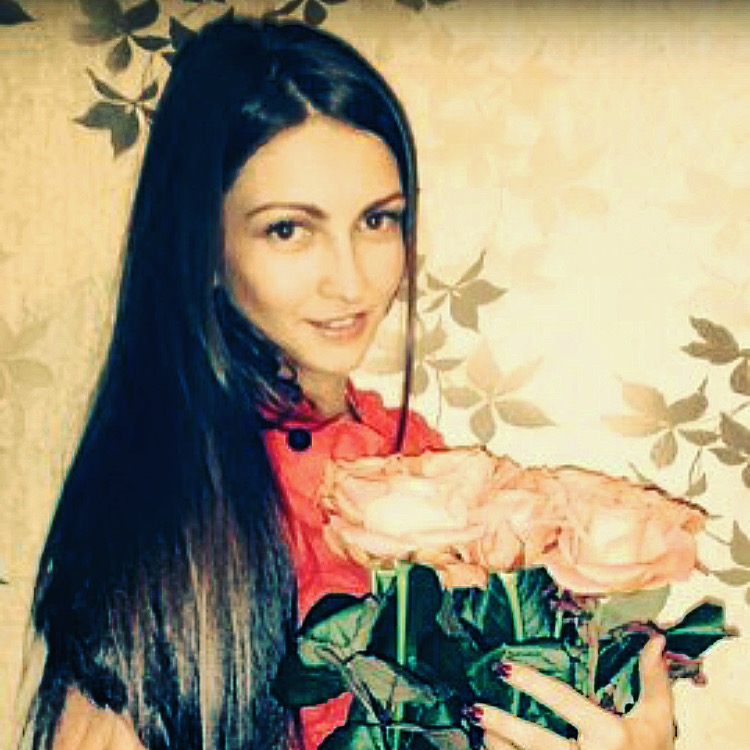 Elena, Ukraine bride for romantic