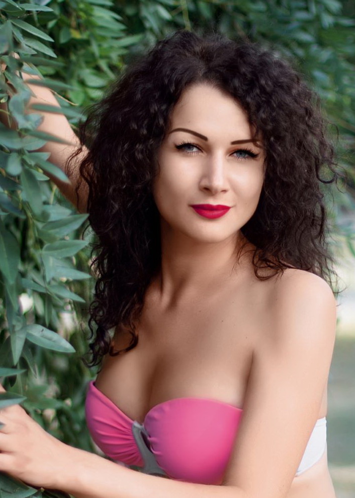 Russian Bride Marianna age: 37 id:0000201070