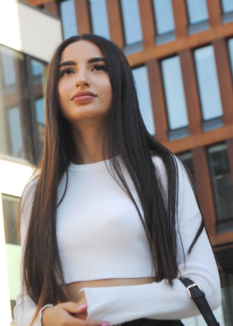 Russian Bride Diana age: 21 id:0000203707