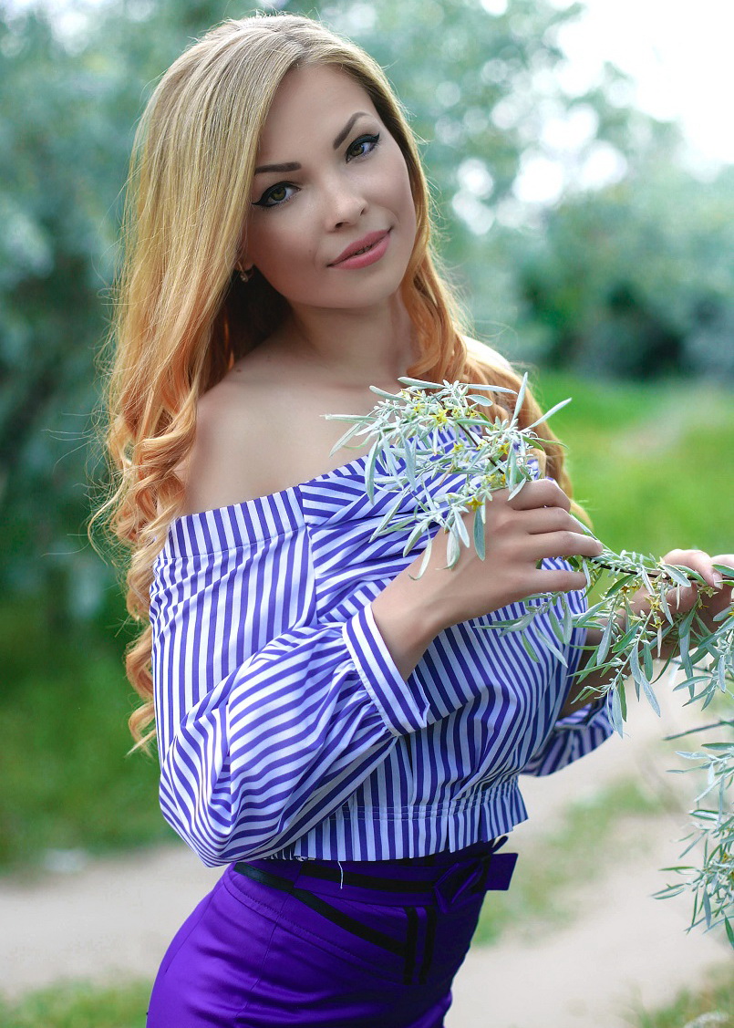 Russian Bride Marina age: 33 id:0000181736