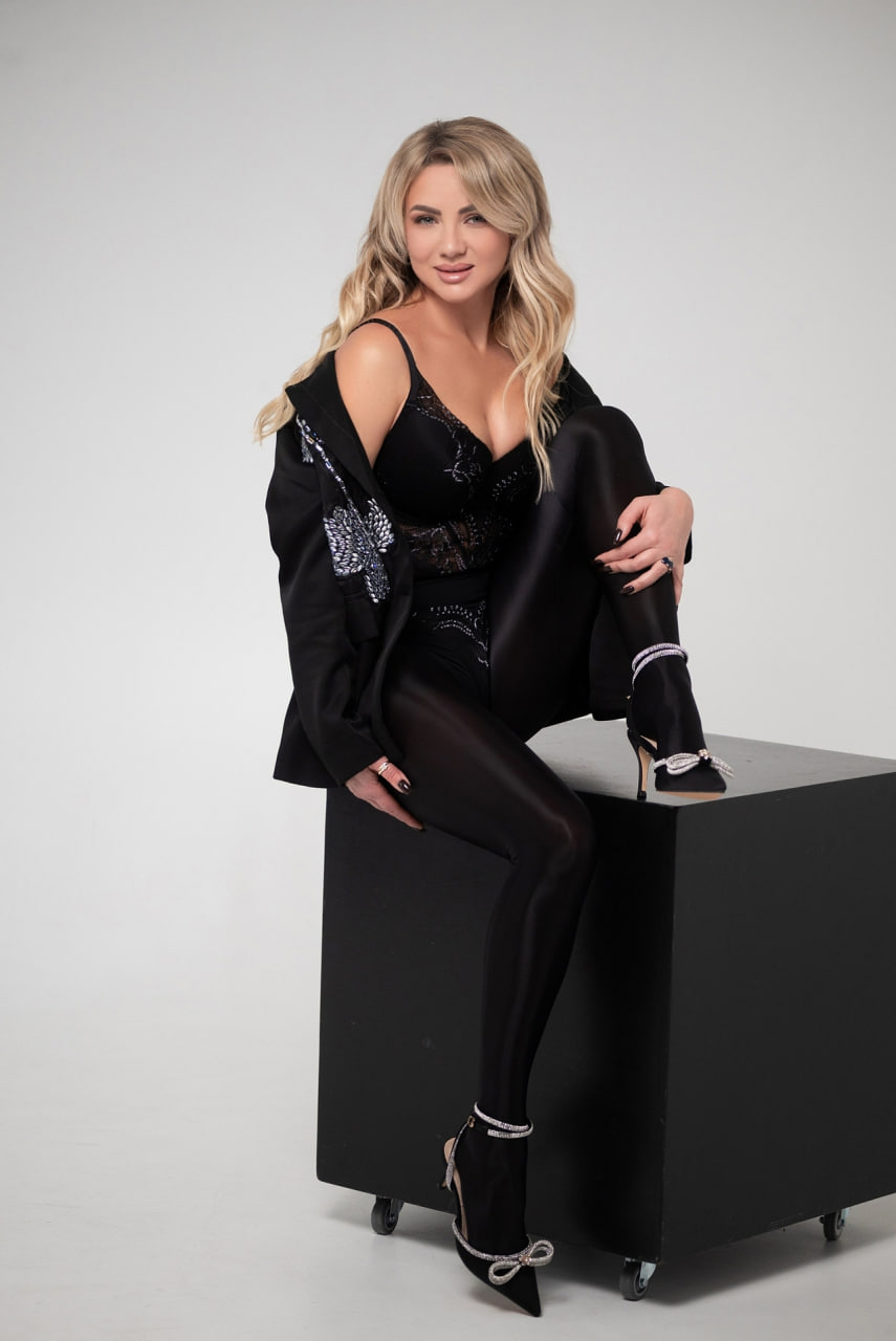 Irina, Ukraine bride for romantic