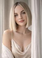 Ukrainian bride Khrystyna age: 31 id:0000204299