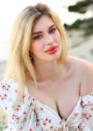 Ukrainian bride Mariia age: 23 id:0000196688