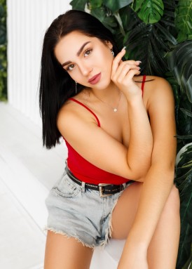 Ukrainian bride Eva age: 22 id:0000202060